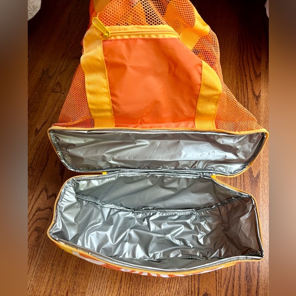 Cooler/Tote Bag - Picture 2 of 3